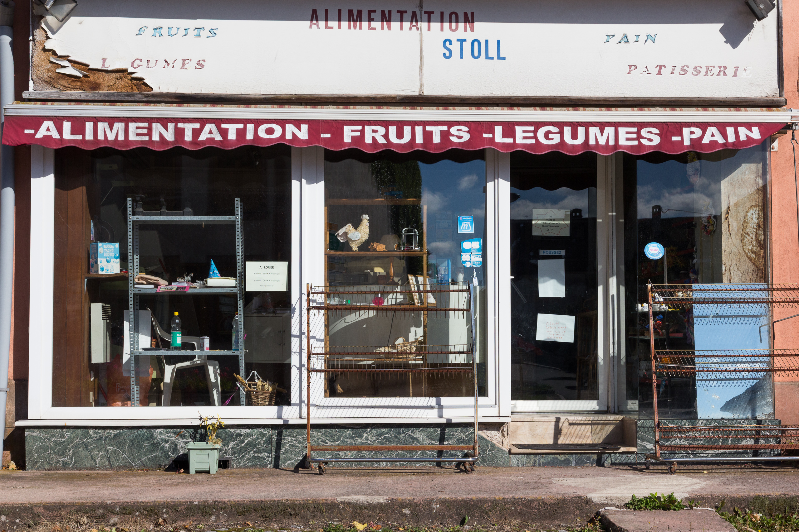Der aufgelassene Dorfladen: Alimentation Stoll, jetzt zu vermieten